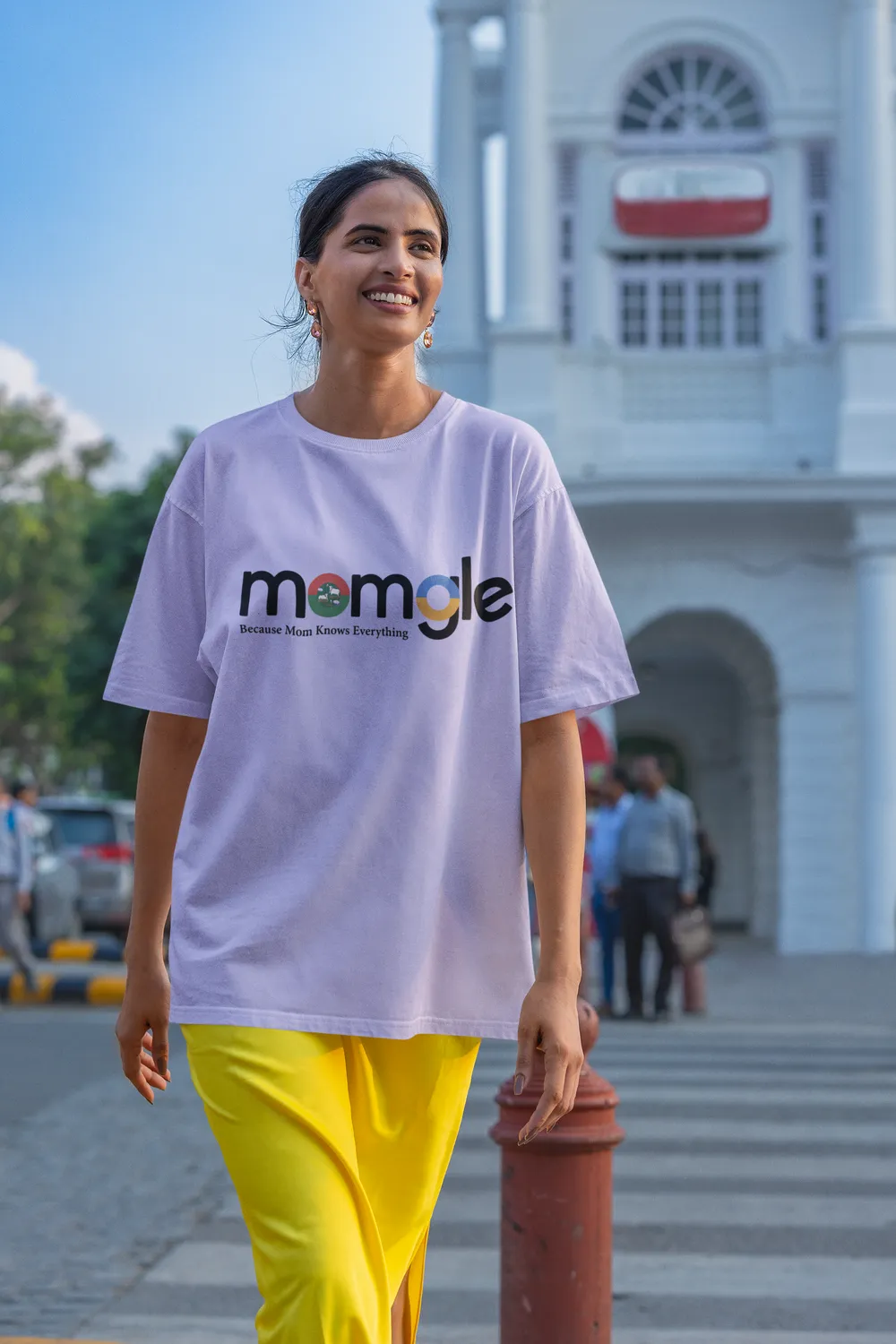 Mom Knows Everything Oversized T-Shirt